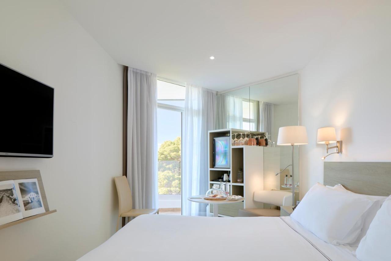 מלון קאלה גלדנה Melia Cala Galdana מראה חיצוני תמונה A room at the hotel