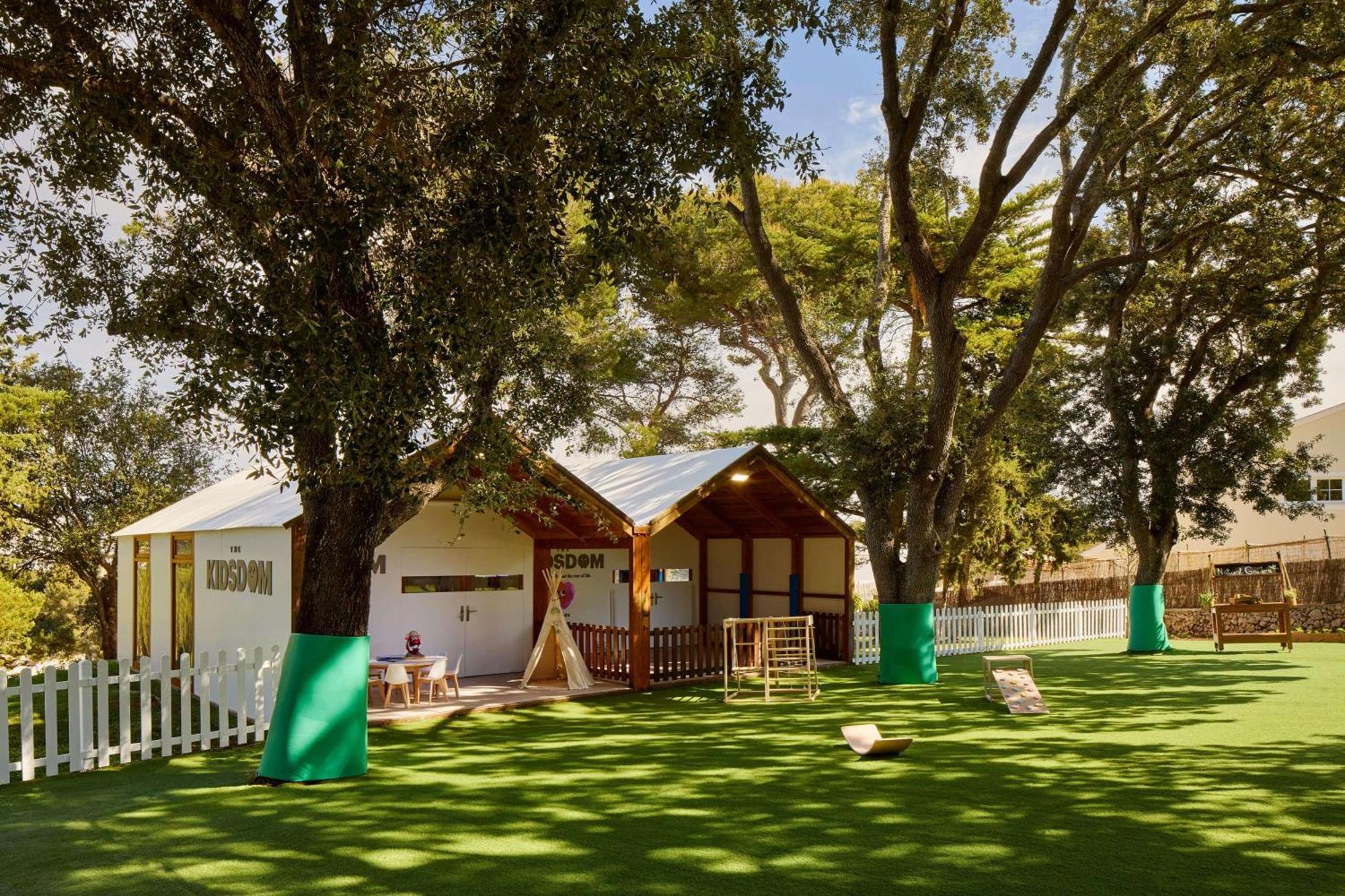 מלון קאלה גלדנה Melia Cala Galdana מראה חיצוני תמונה The Village at Round Top